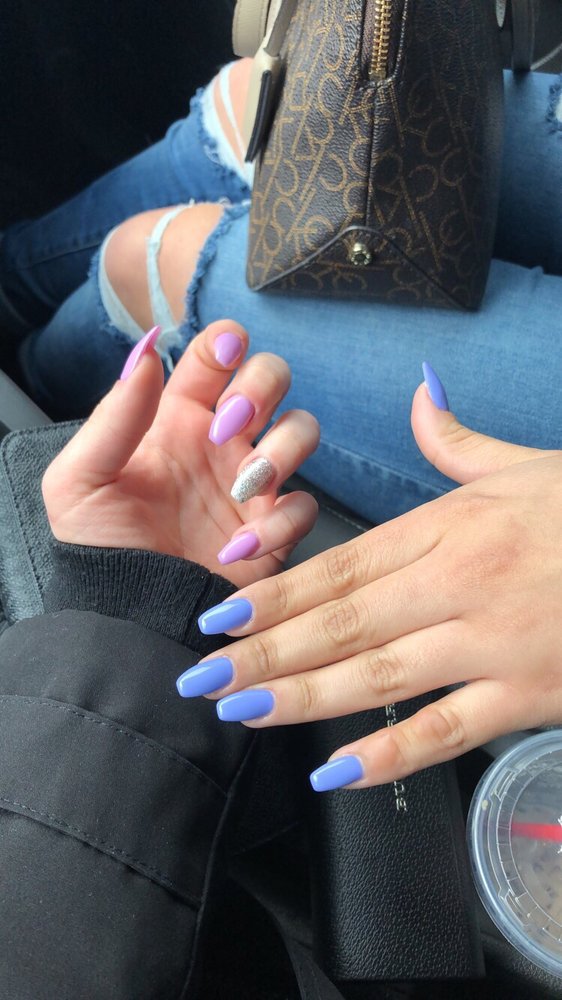 HAPPY NAILS 11 Photos Nail Salons 177 Paris Road, Brantford, ON