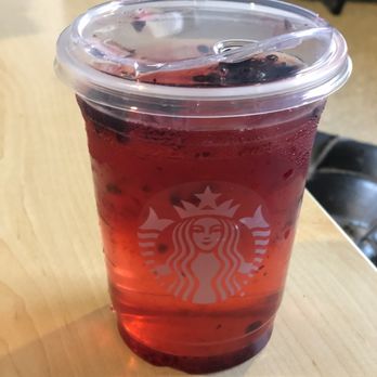 Starbucks - Very berry hisbiscus refresher - Coffee & Tea Near Me - Vancouver, British Columbia Starbucks - Very berry hisbiscus refresher - Coffee & Tea Near Me - Vancouver, British Columbia