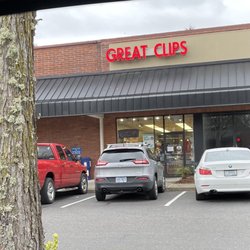 Great Clips - Store front