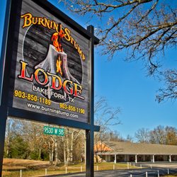 Burnin' Stump Lodge