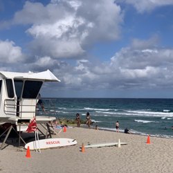 Municipal Beach Park - Beautiful day at the beach