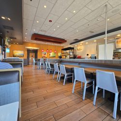 Habit Burger & Grill - Indoor eating area