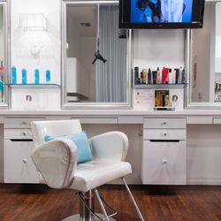 Primp and Blow North Scottsdale