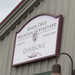 Santa Cruz Mountain Vineyard