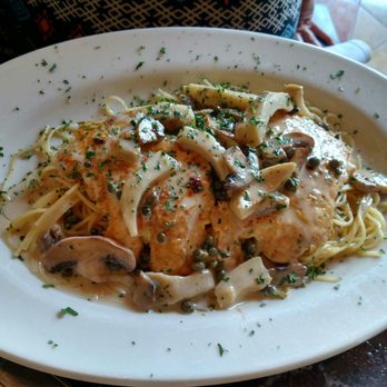 Grand Lux Cafe - American Near Me - Paramus, New Jersey