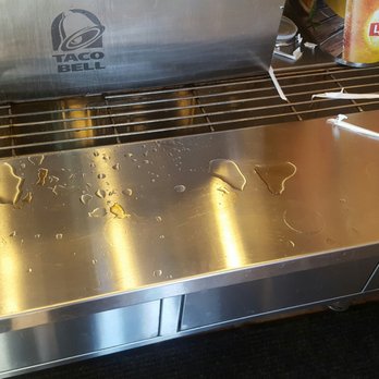 Taco Bell - Soda station is filthy. - Fast Food Near Me - Cahokia, Illinois