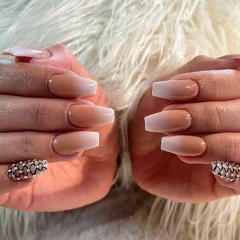 Happy Nails & Spa - Nail Salons Near Me - Spanaway, Washington