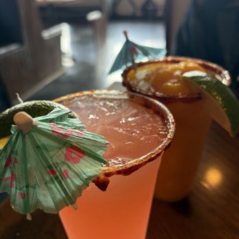 Tacolandia - Pink lemonade margarita & peach frozen margarita - Tacos Near Me - Louisville, Kentucky Tacolandia - Pink lemonade margarita & peach frozen margarita - Tacos Near Me - Louisville, Kentucky