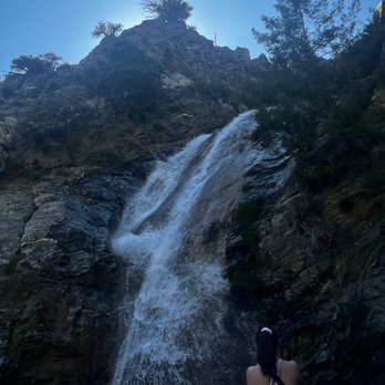 San Antonio Falls - Hiking Near Me - Mount Baldy, California