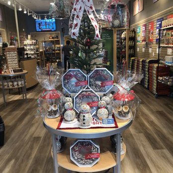 Wild Birds Unlimited - We carry gifts for any occasion & any budget! - Bird Shops Near Me - Orlando, Florida Wild Birds Unlimited - We carry gifts for any occasion & any budget! - Bird Shops Near Me - Orlando, Florida