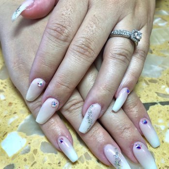 A Z Nails - Nail Salons Near Me - Sacramento, California