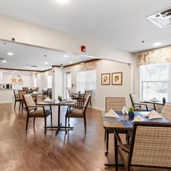 Ivy Park at San Jose - Community Dining Room