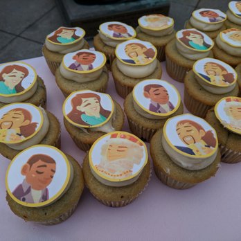 Mills College - Wedding reception at Mills College Student Union. Hamilton-themed cupcakes. - Colleges & Universities Near Me - Oakland, California Mills College - Wedding reception at Mills College Student Union. Hamilton-themed cupcakes. - Colleges & Universities Near Me - Oakland, California