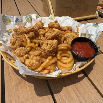 Sound Wave - Shrimp - Music Venues Near Me - Gulf Shores, Alabama