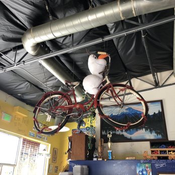 Squeeze In - Decor - Breakfast & Brunch Near Me - Reno, Nevada Squeeze In - Decor - Breakfast & Brunch Near Me - Reno, Nevada