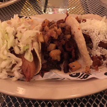 Big Star - A fish, a pig, and some potatoes walk into a bar and wait 15 years to be eaten by some vodka-enthused Chicagoan. - Mexican Near Me - Chicago, Illinois