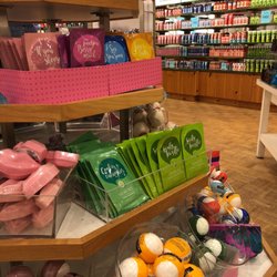 Bath & Body Works