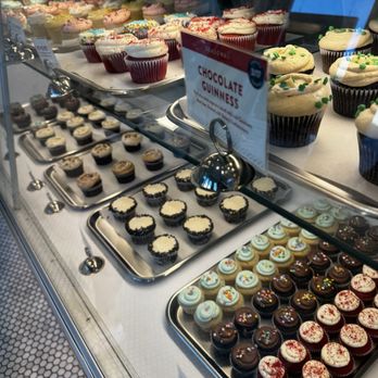 SusieCakes - Del Mar - Bakeries Near Me - San Diego, California SusieCakes - Del Mar - Bakeries Near Me - San Diego, California