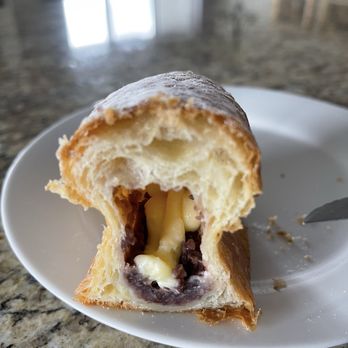 Paris Baguette - Inside - Bakeries Near Me - Niles, Illinois Paris Baguette - Inside - Bakeries Near Me - Niles, Illinois