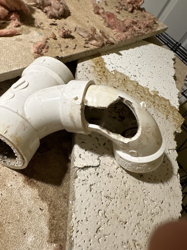 Slide of Avanti Plumbing and Drain Experts