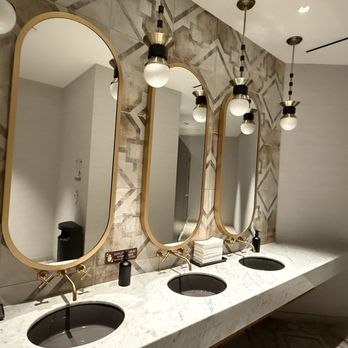 The Splendid Rooftop - Ladies Room. - Cocktail Bars Near Me - Montclair, New Jersey The Splendid Rooftop - Ladies Room. - Cocktail Bars Near Me - Montclair, New Jersey