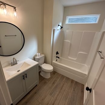 Cleaning and Co - Bathroom - Home Cleaning Near Me Cleaning and Co - Bathroom - Home Cleaning Near Me