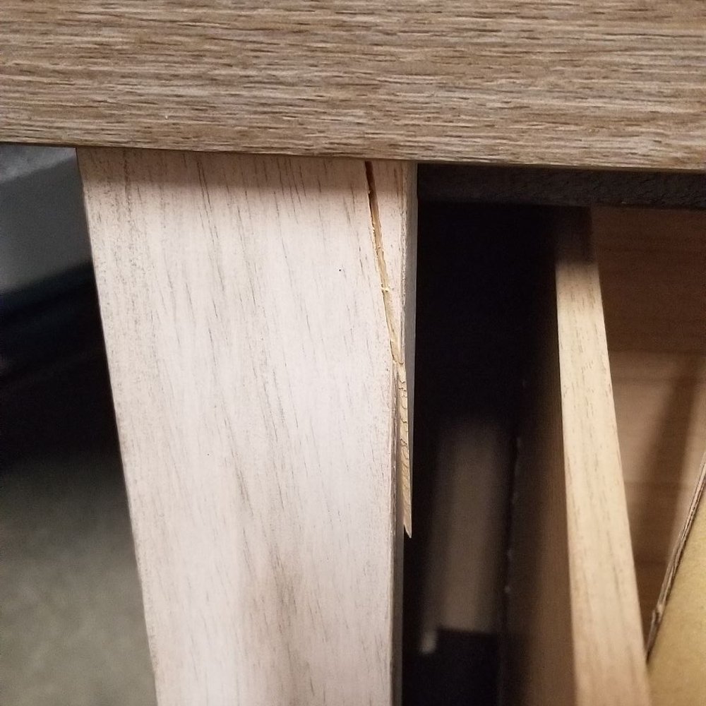 Living Spaces - Cracked furniture - Furniture Stores Near Me - San Leandro, California Living Spaces - Cracked furniture - Furniture Stores Near Me - San Leandro, California