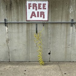 Speedy's Convenience Store - Complimentary Air