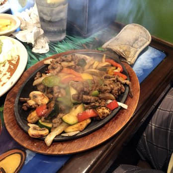 Carlos Cantina - Hot fresh fajitas - Mexican Near Me - Iron Mountain, Michigan