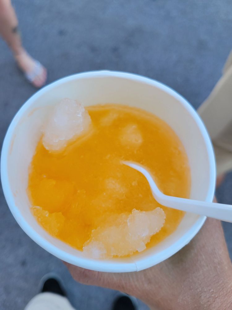 Kona Ice of Vegas Valley Logo