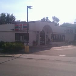 7-Eleven