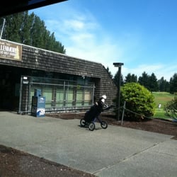 Allenmore Public Golf Course Restaurant & Lounge - Breakfast with my favorite girls