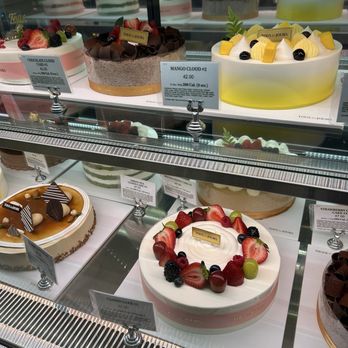 Tous Les Jours - Cakes - Desserts Near Me - Holly Springs, North Carolina Tous Les Jours - Cakes - Desserts Near Me - Holly Springs, North Carolina
