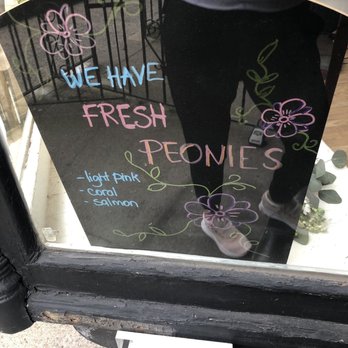 Bloomie Flower Studio - Sing for peonies - Floral Designers Near Me - Hoboken, New Jersey