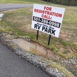 Lower White River RV Park - Pull in, pick your spot and park, call the number and they come to you !!! AWESOME OVERNIGHT STAY