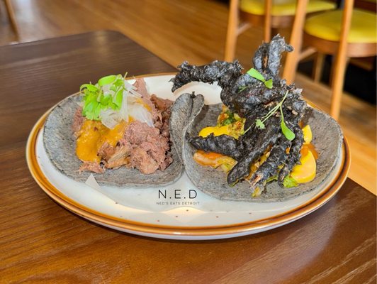 Oro by Nixta by null