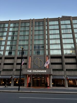 The Colonnade Hotel by null