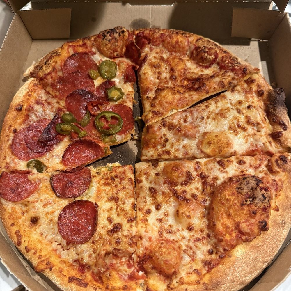 Domino's Pizza - Pizza Near Me - Adelanto, California Domino's Pizza - Pizza Near Me - Adelanto, California