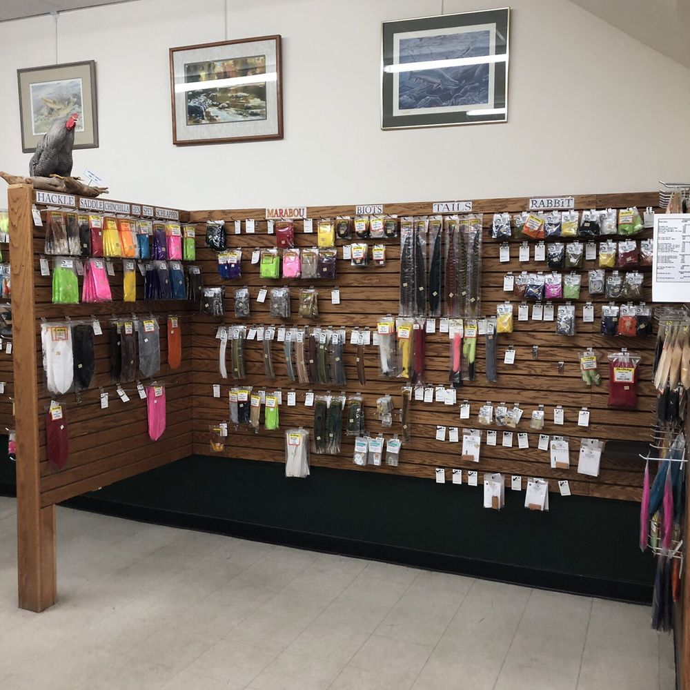 Bailey Dan Fly Shop Store - Big selection of flies - Outdoor Gear Near Me - Livingston, Montana Bailey Dan Fly Shop Store - Big selection of flies - Outdoor Gear Near Me - Livingston, Montana