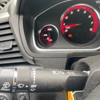 New Millenuim Auto Brokers - Temperature gauge not working at all while car is fully on - Used Car Dealers Near Me - Syracuse, New York