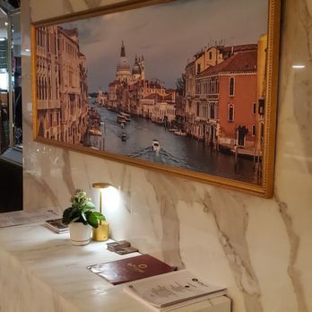 La Piazza - Pizza Near Me - New York, New York La Piazza - Pizza Near Me - New York, New York