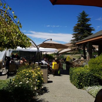 Treveri Cellars - Wine Tasting Room Near Me - Wapato, Washington Treveri Cellars - Wine Tasting Room Near Me - Wapato, Washington