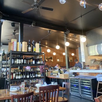 Le Coin - Seafood Near Me - Seattle, Washington