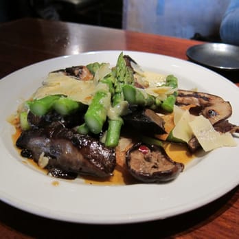 Raku - Roasted Mushroom & Asparagus appetizer - Asian Fusion Near Me - Bethesda, Maryland Raku - Roasted Mushroom & Asparagus appetizer - Asian Fusion Near Me - Bethesda, Maryland