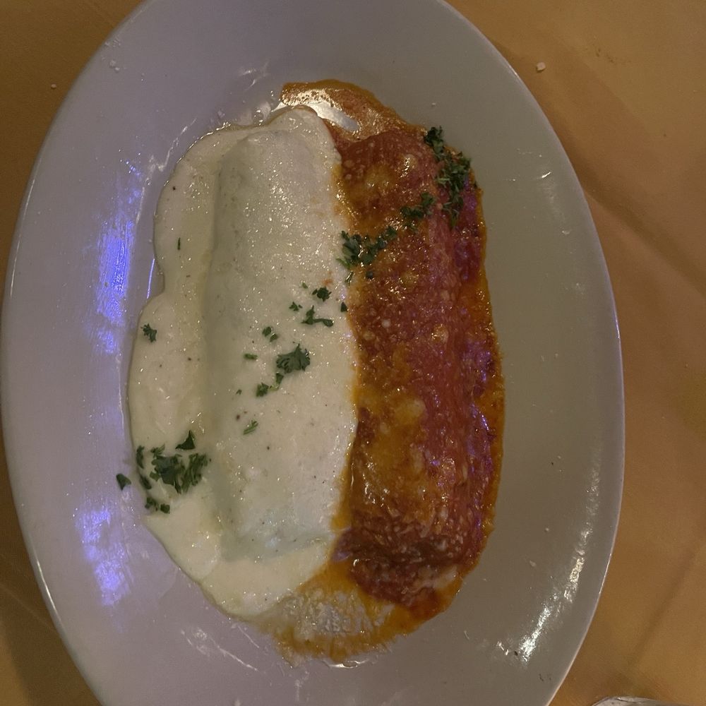 Antonio Ristorante - Cannelloni Alla Paesana - Italian Near Me - Addison, Texas Antonio Ristorante - Cannelloni Alla Paesana - Italian Near Me - Addison, Texas