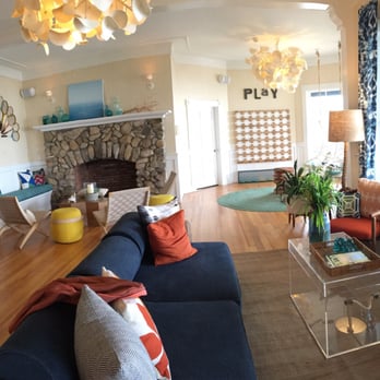 Summercamp Hotel - Lobby - Hotels Near Me - Oak Bluffs, Massachusetts