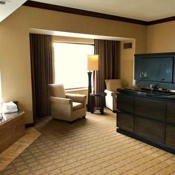 Ameristar Black Hawk - Bedroom in the mountain pine room - Casinos Near Me - Black Hawk, Colorado