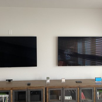 Twin Oaks Electric - Playroom outlet install - Electricians Near Me Twin Oaks Electric - Playroom outlet install - Electricians Near Me