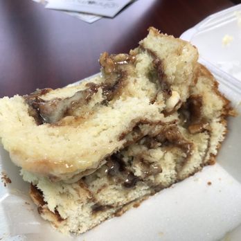 Cinnamom - Desserts Near Me - Flint, Michigan