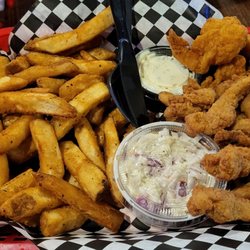 Hoss's Deli - Clam strips and butterfly shrimp